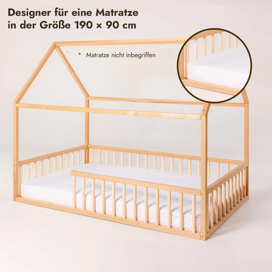 Montessori house bed for children and toddlers from 1 year old.